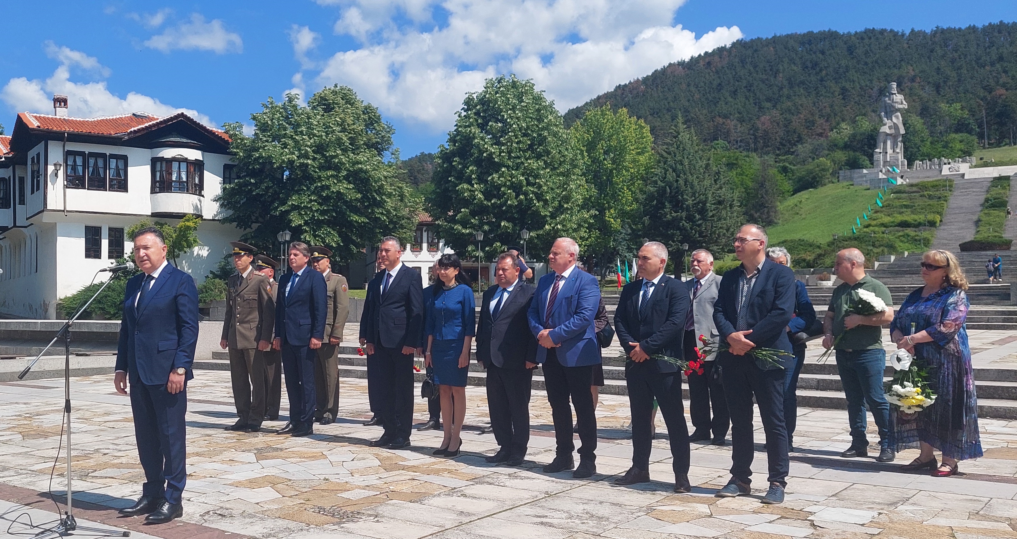 2 Слово Кабаиванов.jpg