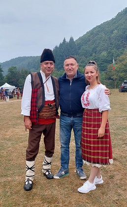 3 На събора.jpg