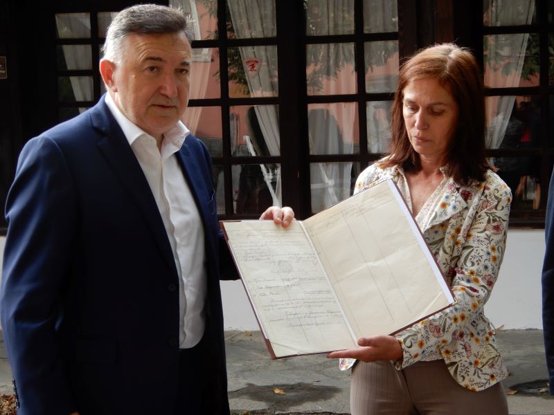 Дарение 2.jpg