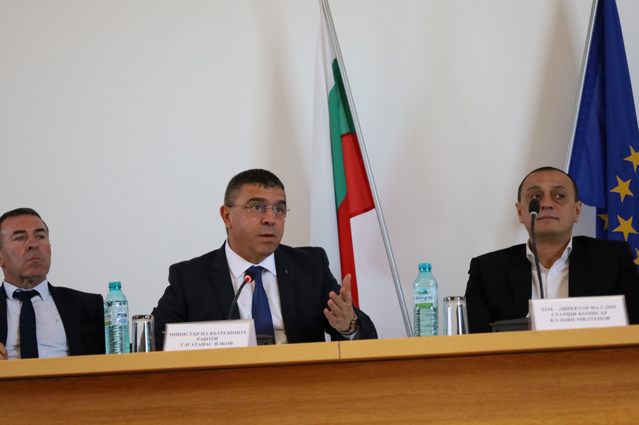 2 Министър Илков.jpg