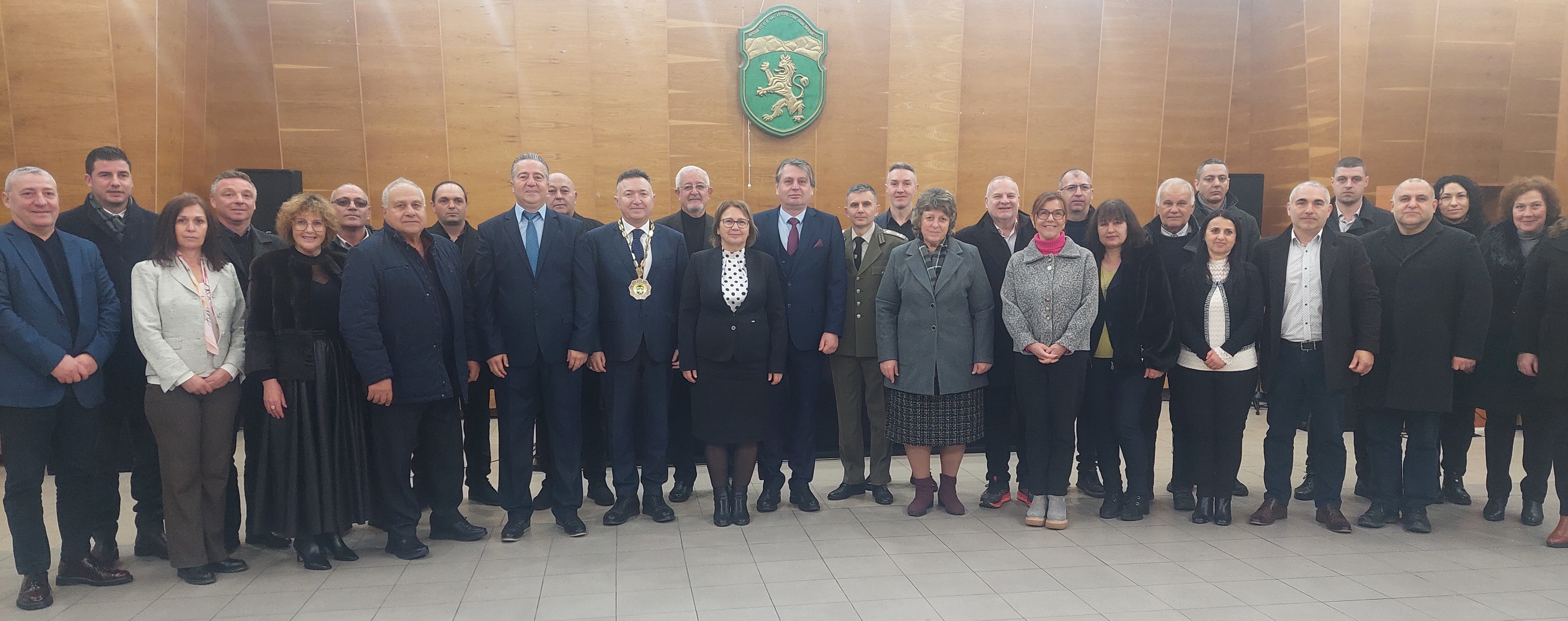 1 След тържественото заседание.jpg