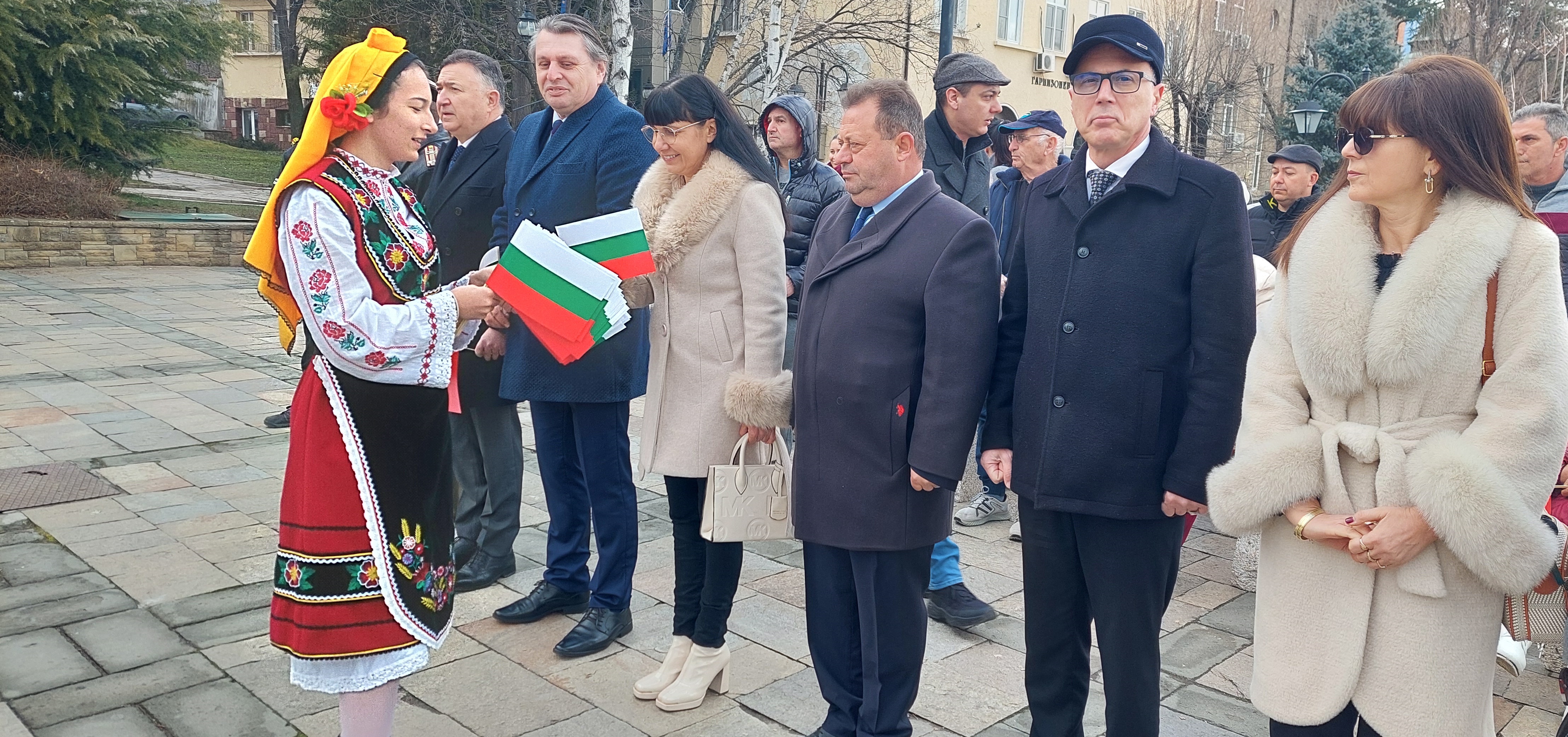 2 Официални гости.jpg