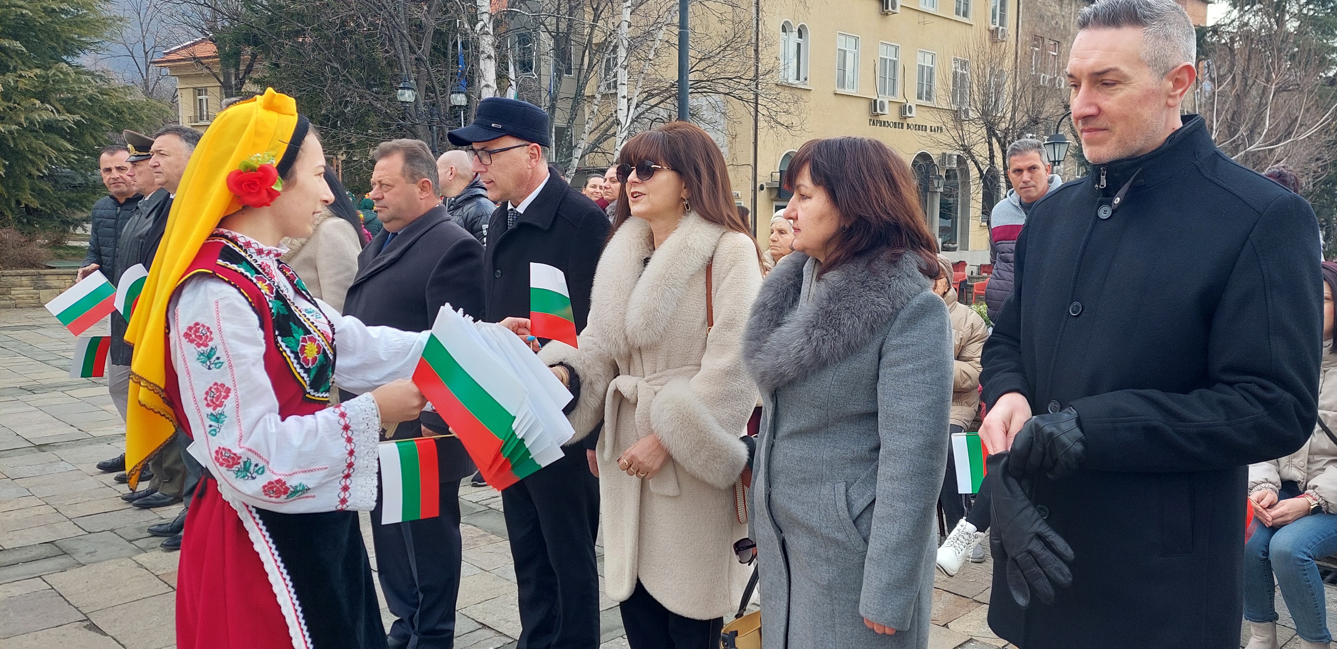 3 Официални гости.jpg