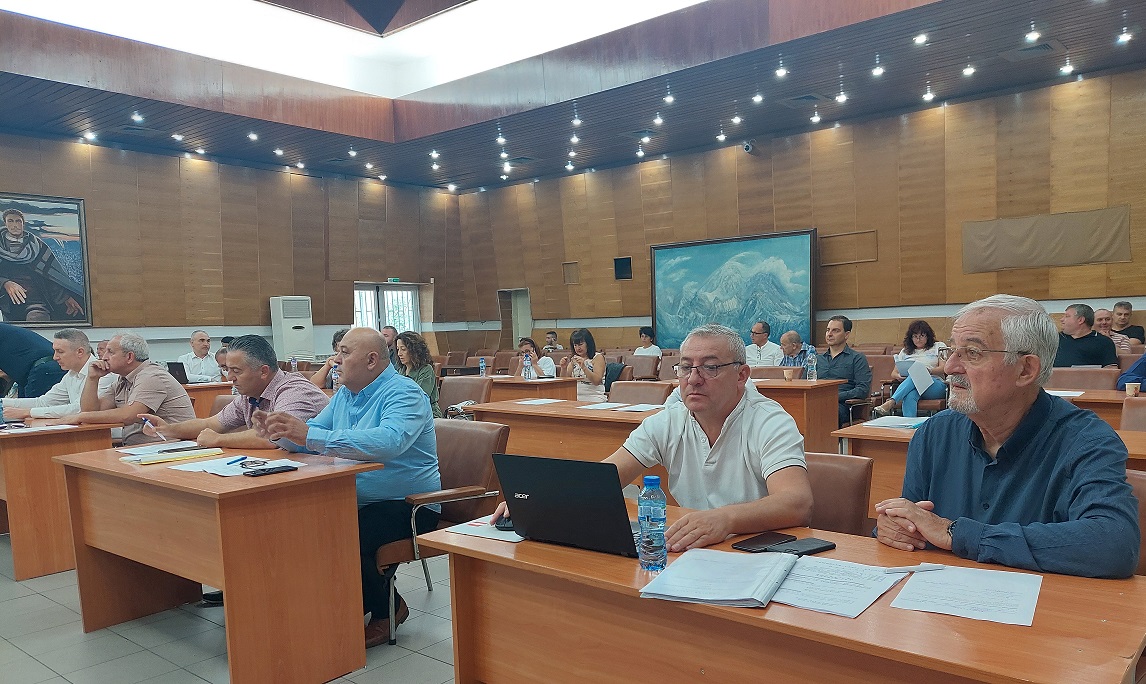 2 Съветници.jpg