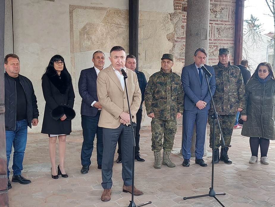 1 Официални гости.jpg