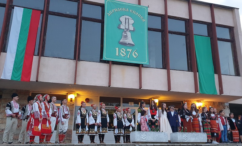 3 Празничен концерт.jpg