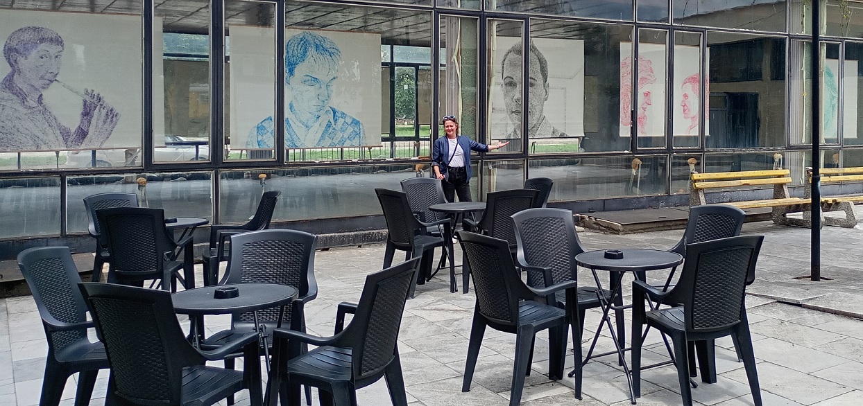 2 На гарата.jpg