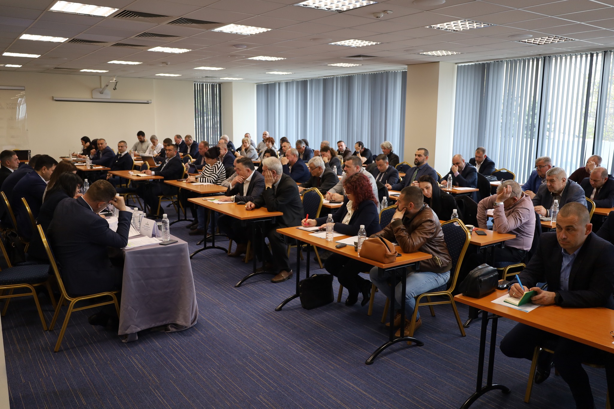 2 Дискусия.jpg