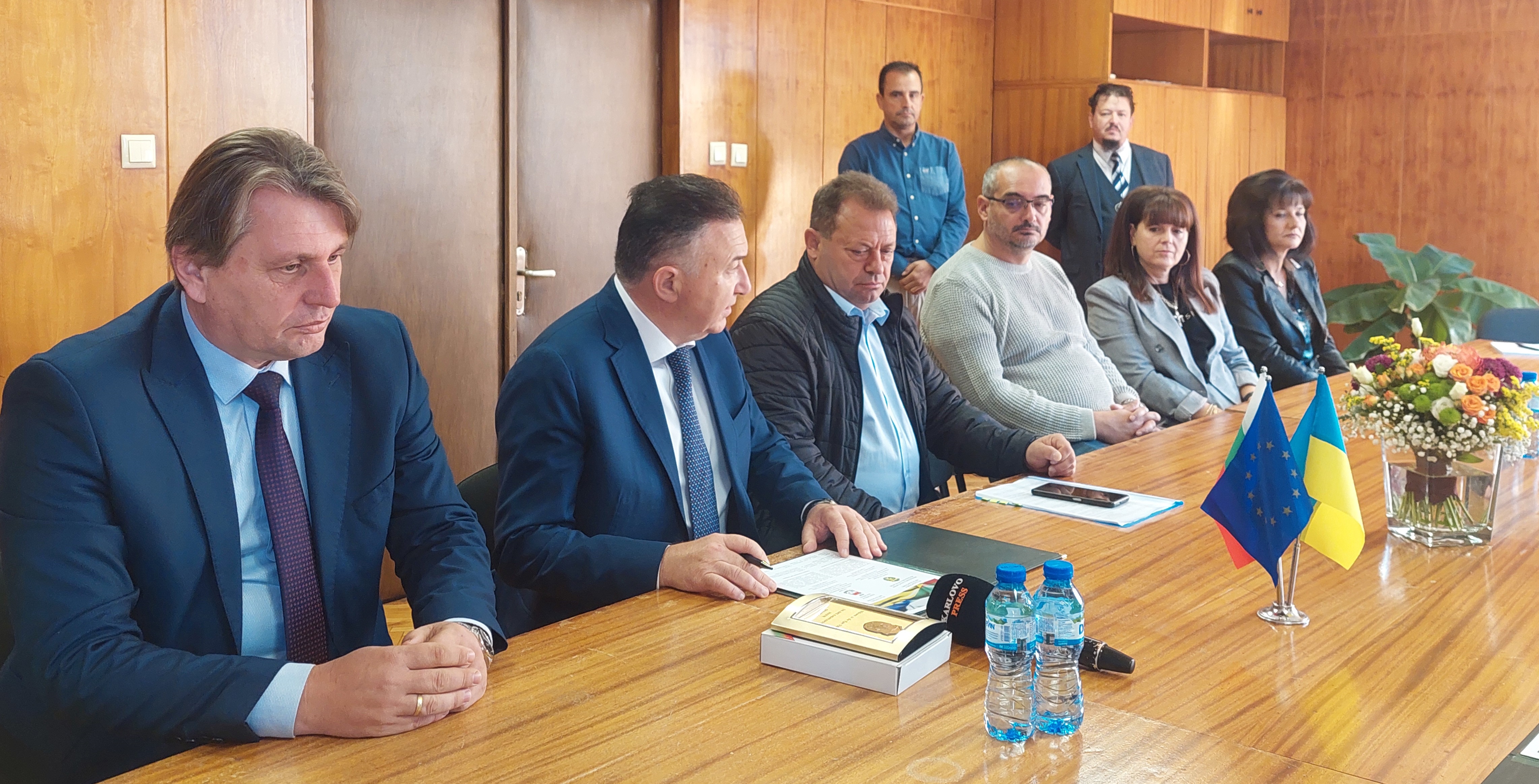 2 Тодоров Кабаиванов Цветков.jpg