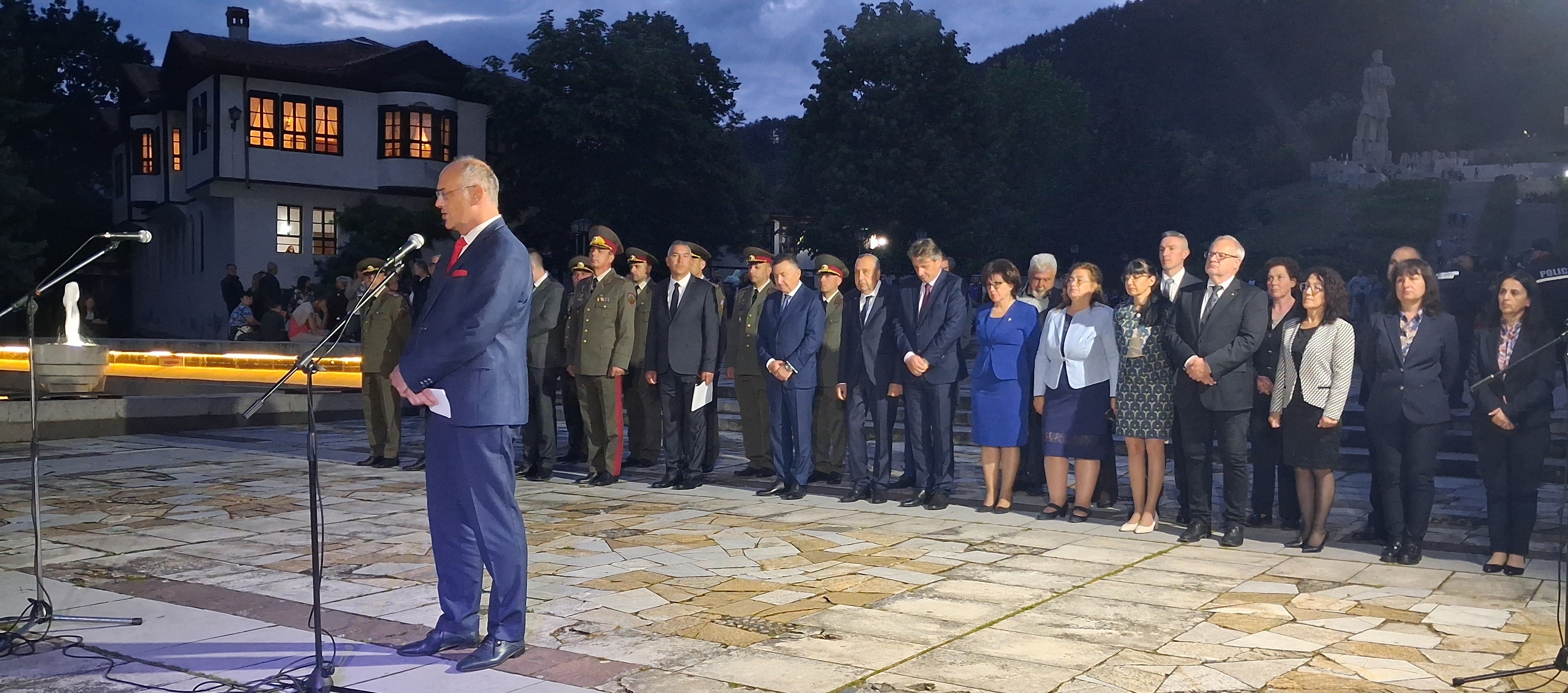 5 Проф. Семов.jpg